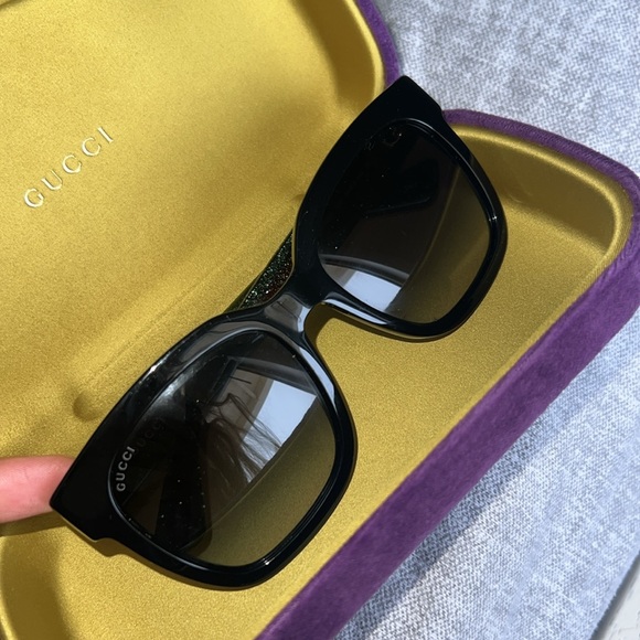 Gucci Sunglasses - Picture 1 of 3